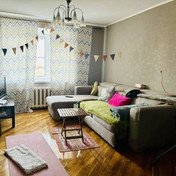 Продается 3-х комнатная квартира, 65,4 м²