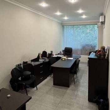 Продается Офис, 353,4 м²