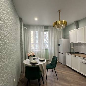 Сдается 1-комнатная квартира, 45 м²