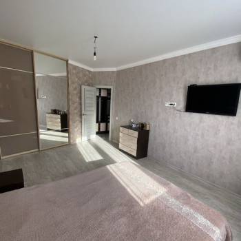 Продается 1-комнатная квартира, 41,7 м²