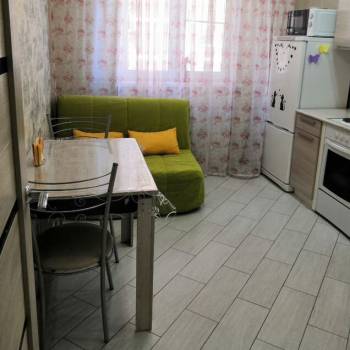 Сдается 1-комнатная квартира, 35 м²