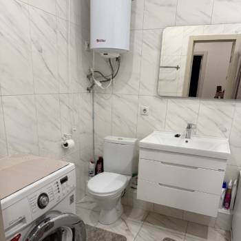 Сдается 1-комнатная квартира, 46 м²