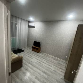 Сдается 1-комнатная квартира, 38,8 м²