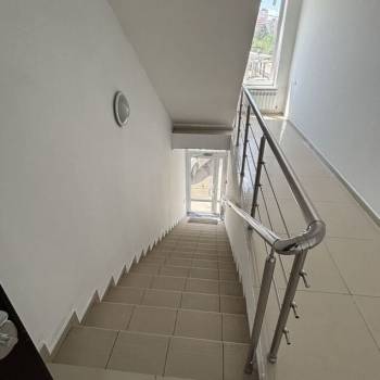 Сдается Нежилое помещение, 115 м²
