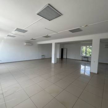 Сдается Нежилое помещение, 115 м²