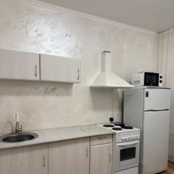 Сдается 1-комнатная квартира, 36 м²