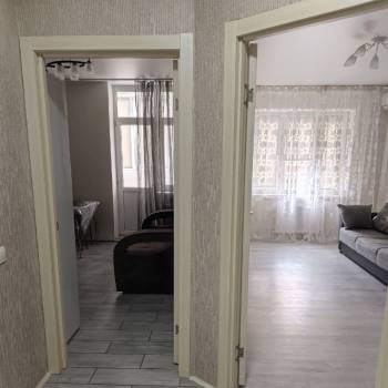 Сдается 1-комнатная квартира, 42 м²