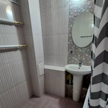 Сдается 2-х комнатная квартира, 65 м²