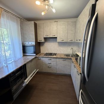 Сдается Многокомнатная квартира, 57 м²