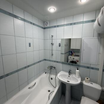 Сдается Многокомнатная квартира, 57 м²