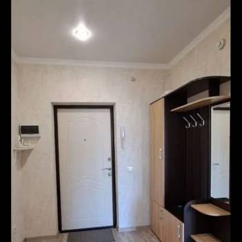 Продается 1-комнатная квартира, 37,6 м²