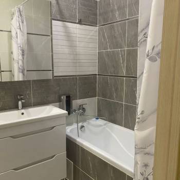 Сдается 2-х комнатная квартира, 55 м²