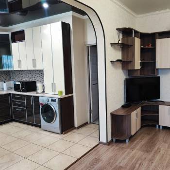 Сдается 2-х комнатная квартира, 62 м²
