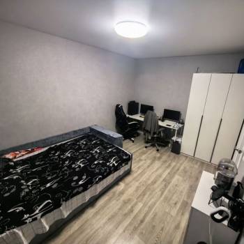 Продается 1-комнатная квартира, 29,8 м²