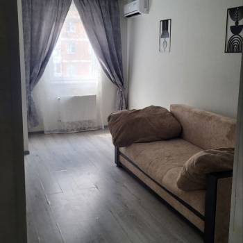 Сдается 1-комнатная квартира, 37 м²