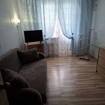 Продается 1-комнатная квартира, 37,4 м²