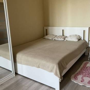 Сдается 1-комнатная квартира, 48 м²