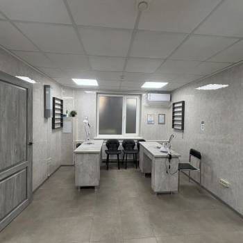 Продается Нежилое помещение, 80 м²