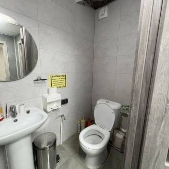 Продается Нежилое помещение, 80 м²