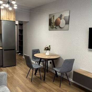 Сдается 1-комнатная квартира, 43 м²