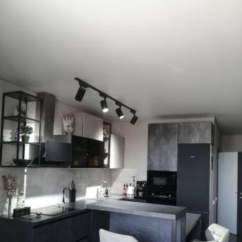 Продается 2-х комнатная квартира, 56 м²
