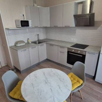 Сдается 2-х комнатная квартира, 64,2 м²