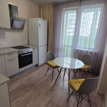 Сдается 2-х комнатная квартира, 64,2 м²