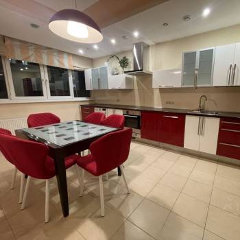 Сдается 2-х комнатная квартира, 73 м²