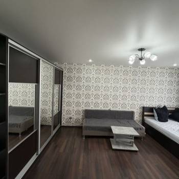 Продается 1-комнатная квартира, 37,4 м²