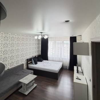 Продается 1-комнатная квартира, 37,4 м²