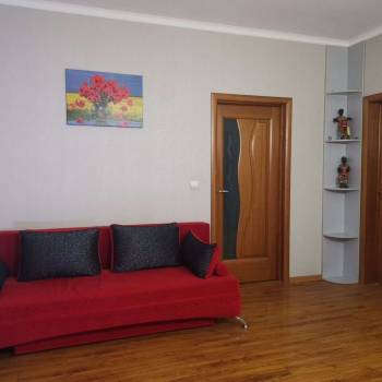 Сдается 2-х комнатная квартира, 80 м²