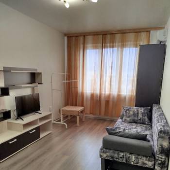 Сдается 1-комнатная квартира, 37 м²