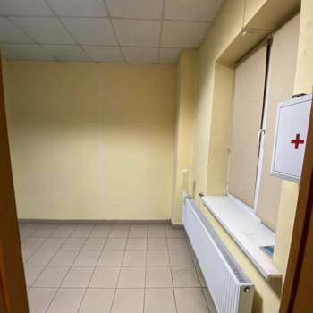 Сдается Нежилое помещение, 64 м²