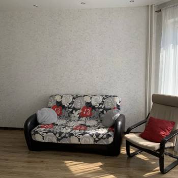Сдается 1-комнатная квартира, 50 м²