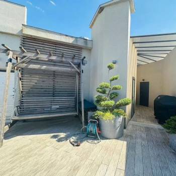 Продается Многокомнатная квартира, 283 м²
