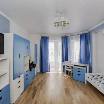 Продается Многокомнатная квартира, 283 м²