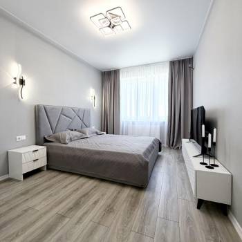 Продается 1-комнатная квартира, 43 м²