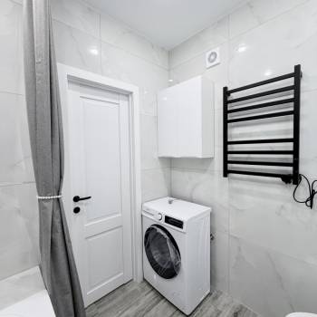 Продается 1-комнатная квартира, 43 м²