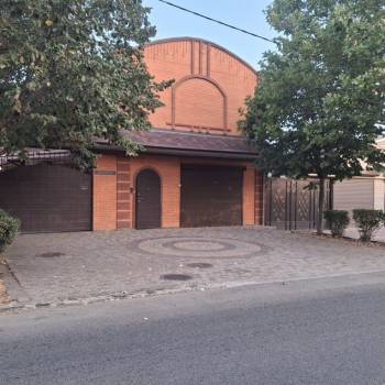 Сдается Дом, 200 м²