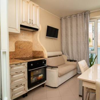 Продается 1-комнатная квартира, 37,3 м²