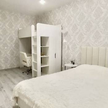 Продается 1-комнатная квартира, 39 м²