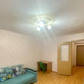 Продается 1-комнатная квартира, 40,2 м²