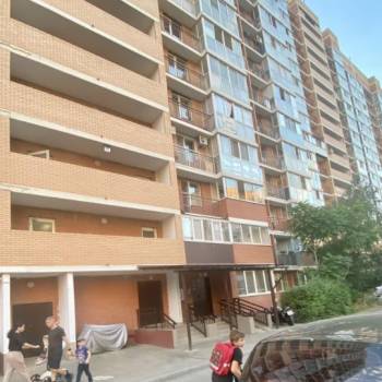 Продается 1-комнатная квартира, 40,2 м²
