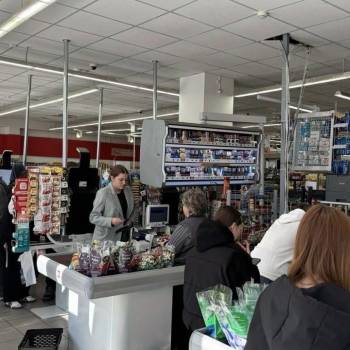 Продается Нежилое помещение, 715,6 м²