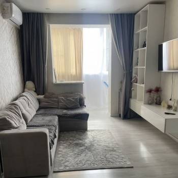 Продается 1-комнатная квартира, 41,3 м²