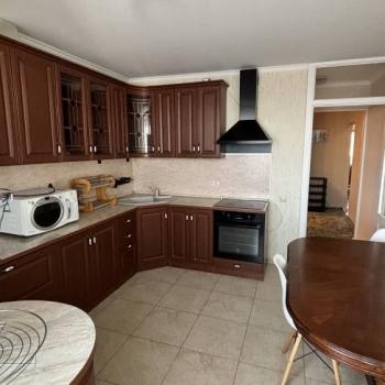 Сдается 2-х комнатная квартира, 70 м²