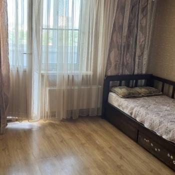 Сдается 2-х комнатная квартира, 70 м²
