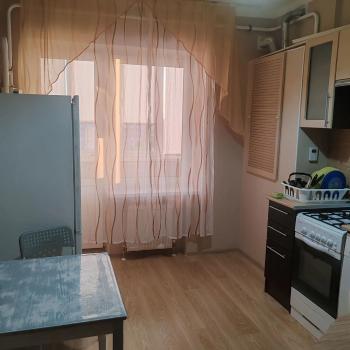 Сдается 1-комнатная квартира, 37 м²