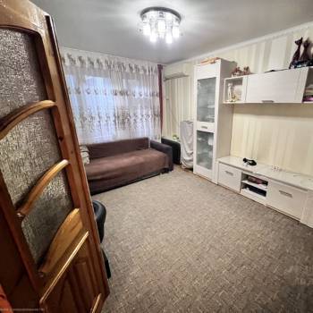 Продается 3-х комнатная квартира, 63 м²