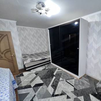 Продается 3-х комнатная квартира, 63 м²
